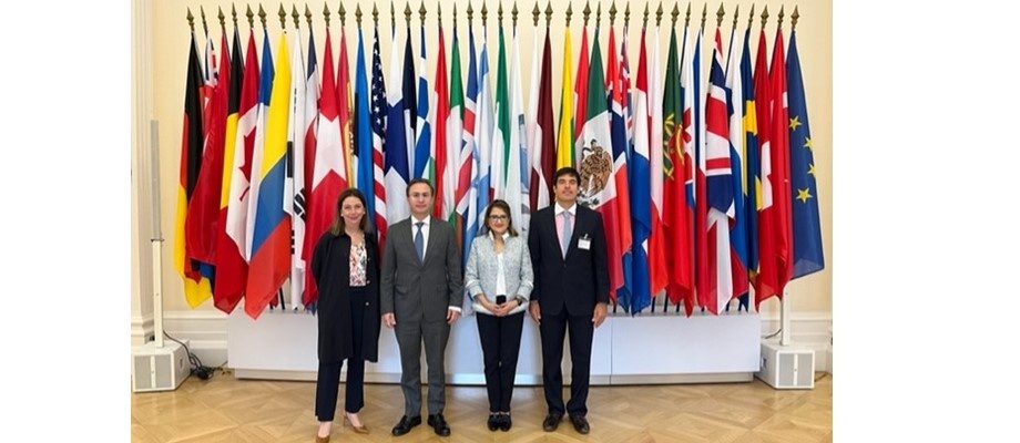 Visita del Presidente de la Cámara de Comercio de Bogotá a la OCDE  para la promoción de áreas de cooperación 